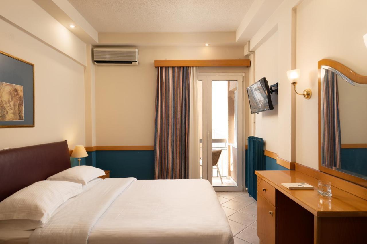 Hotel Ntinas Tríkala Buitenkant foto